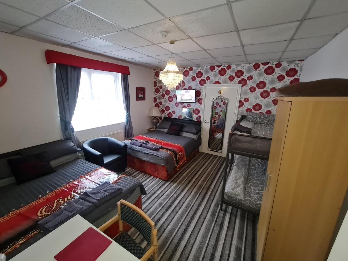 Bukhari Hotel Blackpool Eksteriør billede